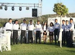 Düğün Organizasyonu Servis Elemanı ve Garson Temini İstanbul Organizasyon