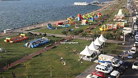 İzmir Büyükşehir Belediyesi Şenlikleri