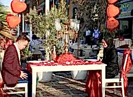 Masa Süsleme ve Restoranda Evlilik Teklifi Organizasyonu İstanbul