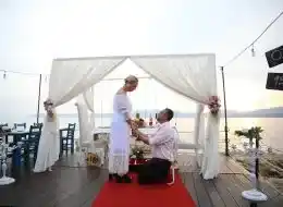 Evlilik Teklifi Anı ve Romantik Dakikalar İstanbul