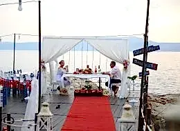 Sürpriz Evlilik Teklifi Organizasyonu İskele Süsleme ve Profesyonel Fotoğraf Çekimi İstanbul