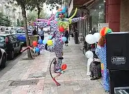 İstanbul Açılış Organizasyonu Balon Katlama Servisi İstanbul Organizasyon